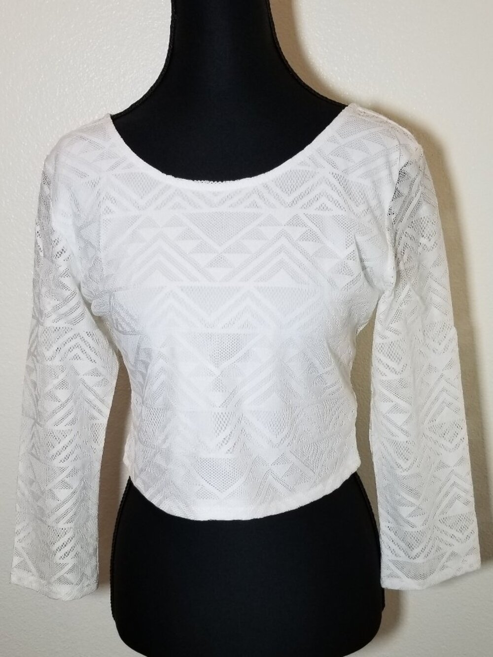 Love Fire Juniors Large Lace Cropped Long Sleeve White Top Cottage Coachella NWT